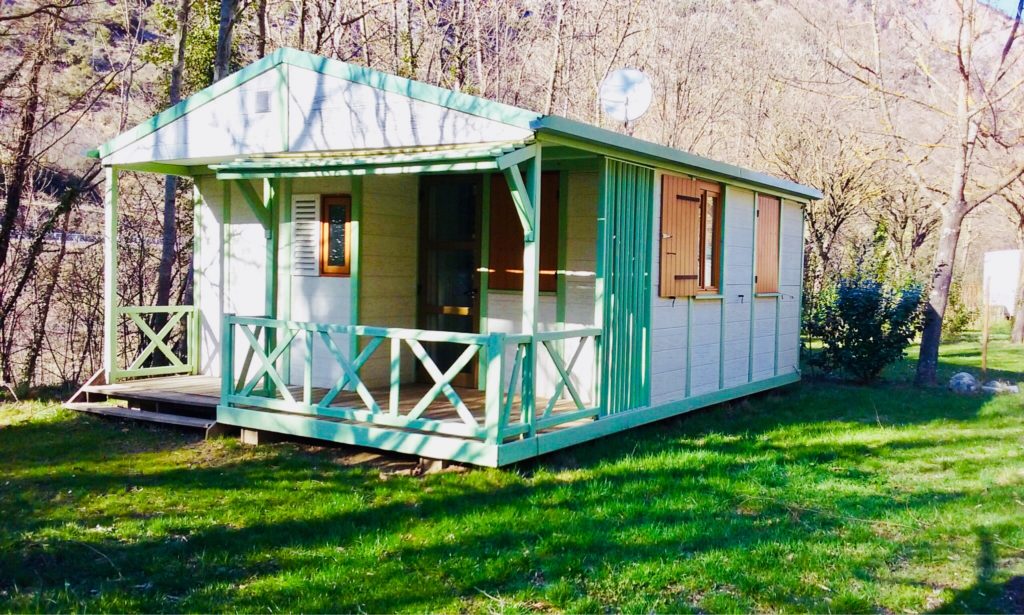 Chalet Camping du mas de lastourg